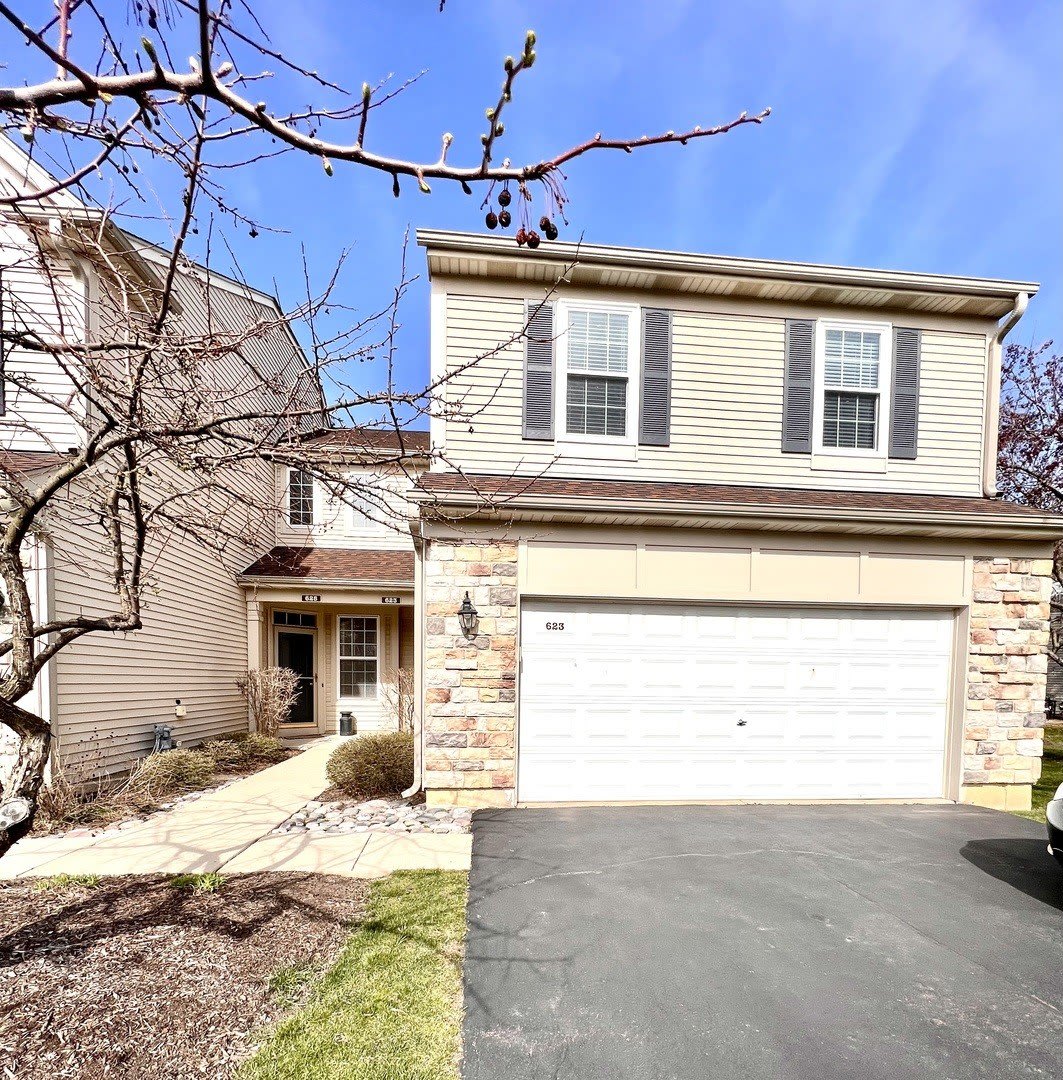 623 Shakespeare Drive – photo 1 of 17