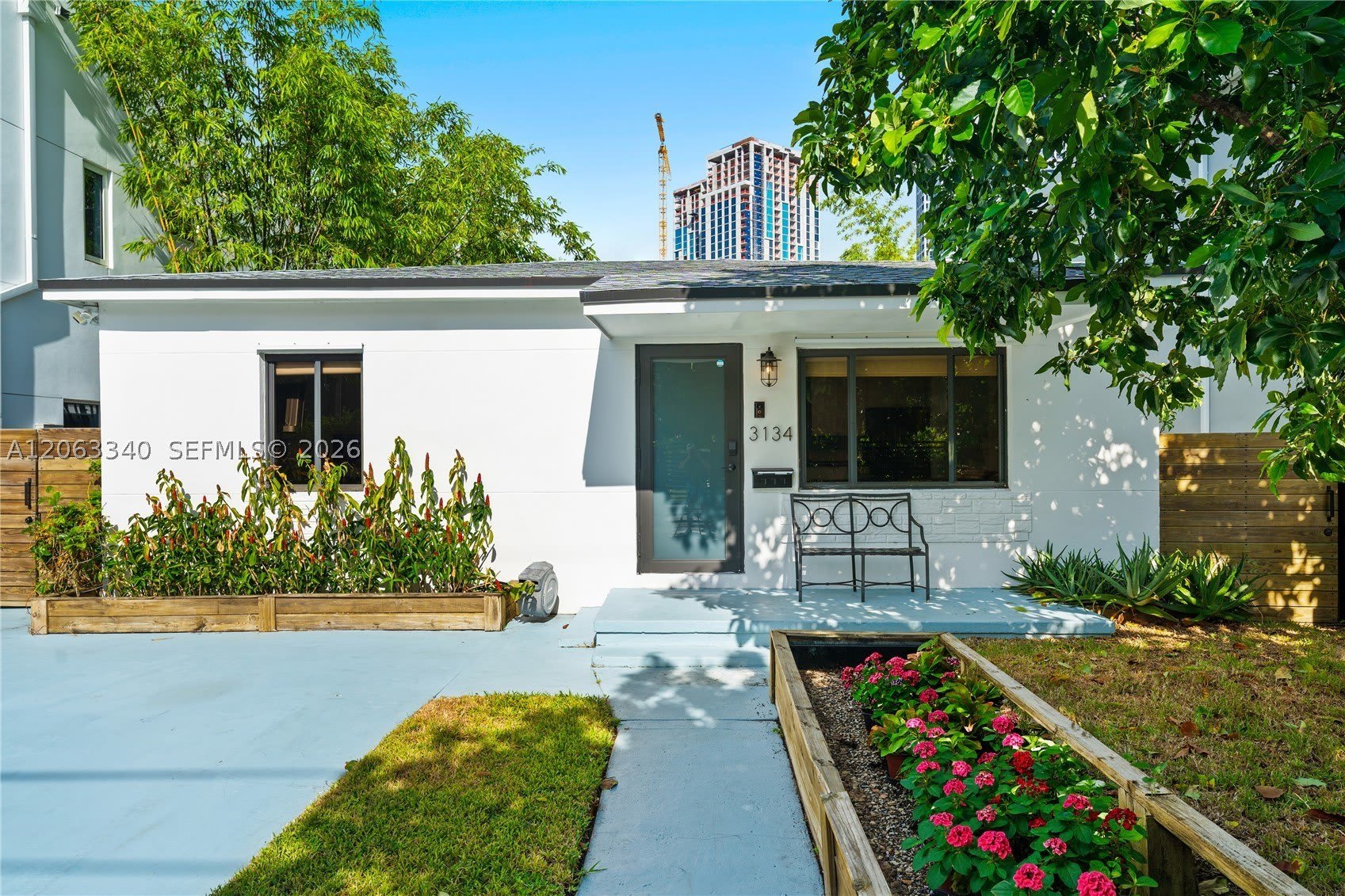 3134 Carter St – photo 1