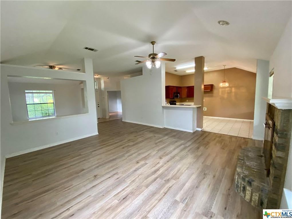 409 Arapaho Drive – photo 1