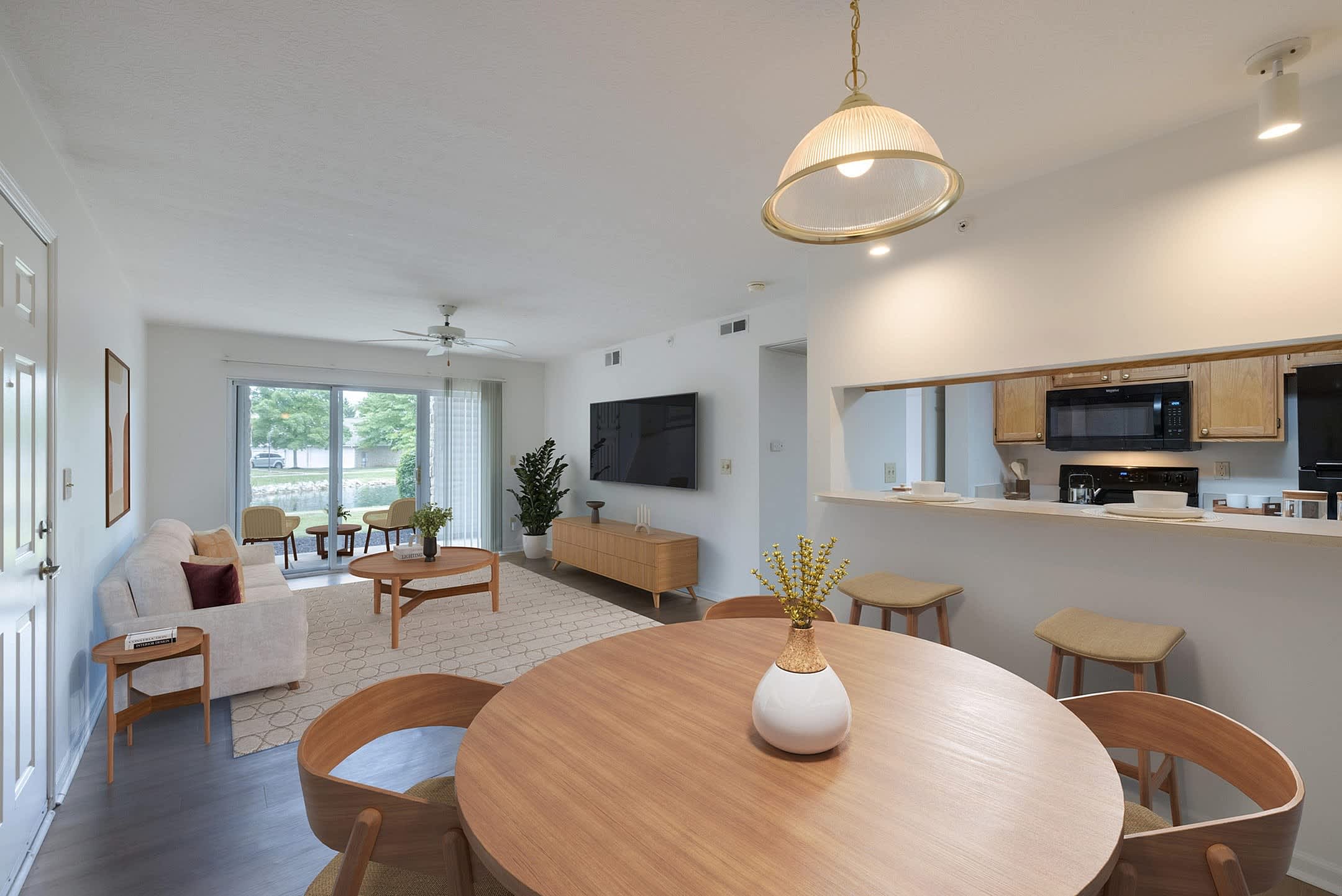 Bennington Pond Apartments – photo 1 of 20