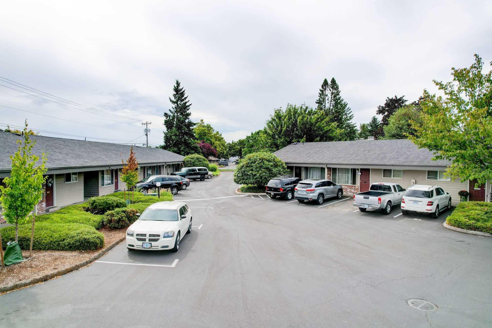 Fairway Village Apartments – photo 1 of 10