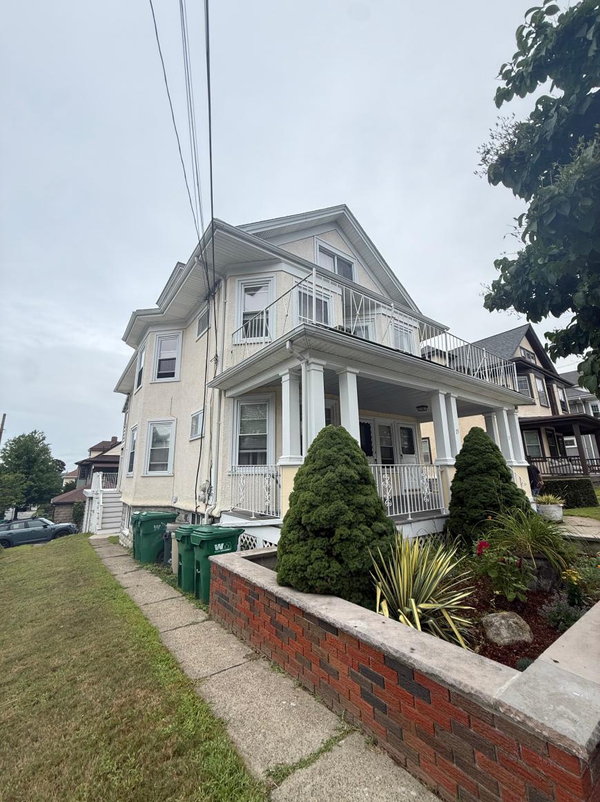 71 Hillside – photo 1