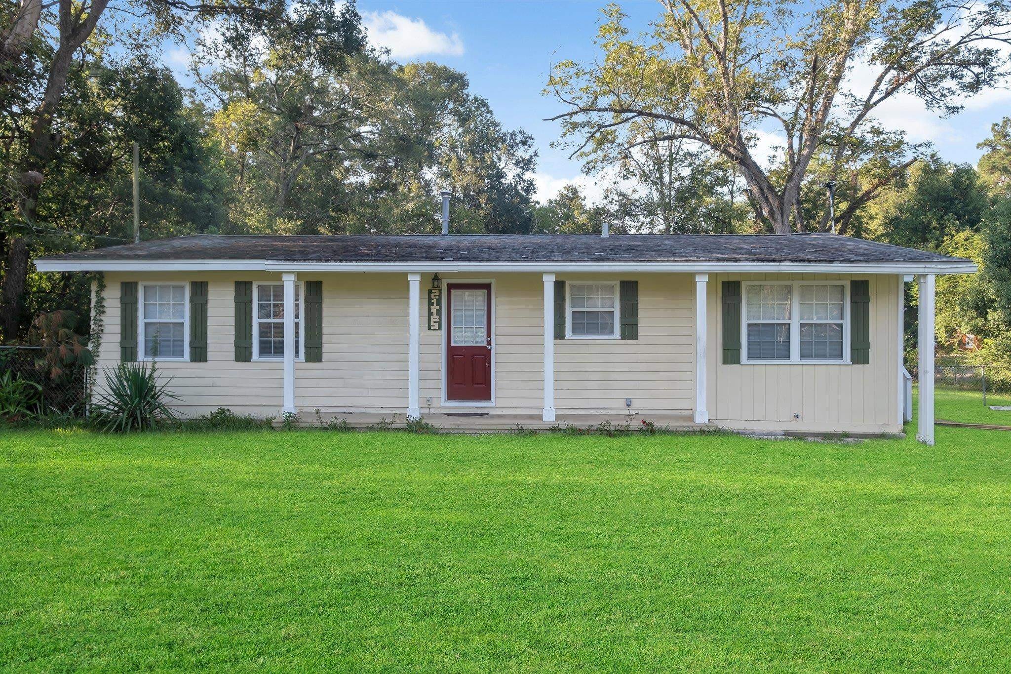 2115 Jackson Bluff Road – photo 1 of 23
