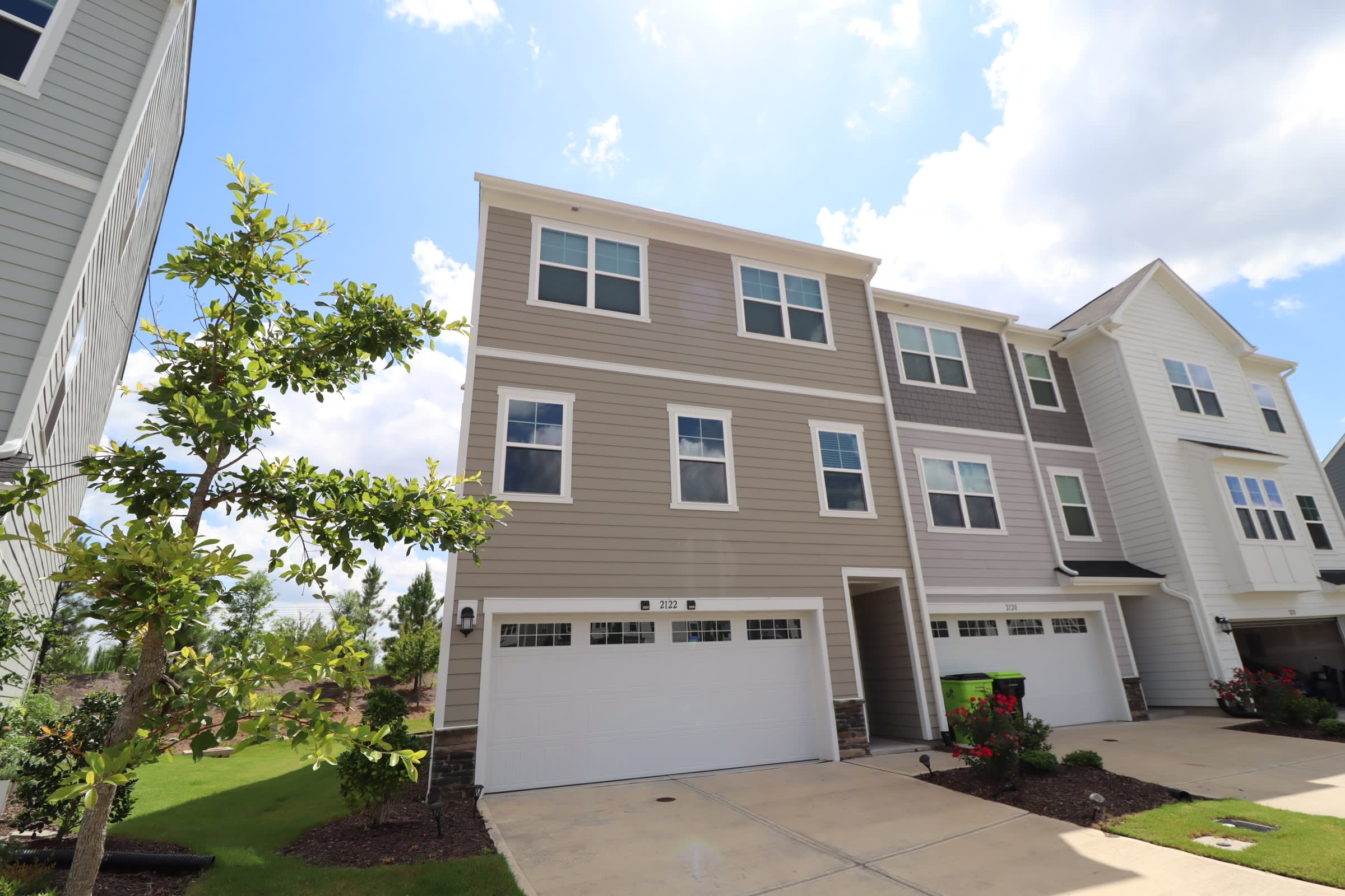 2122 Terrawood Dr – photo 1