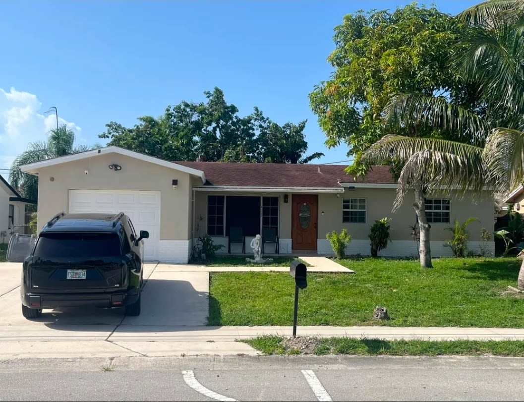 9713 Sw 3Rd St – photo 1