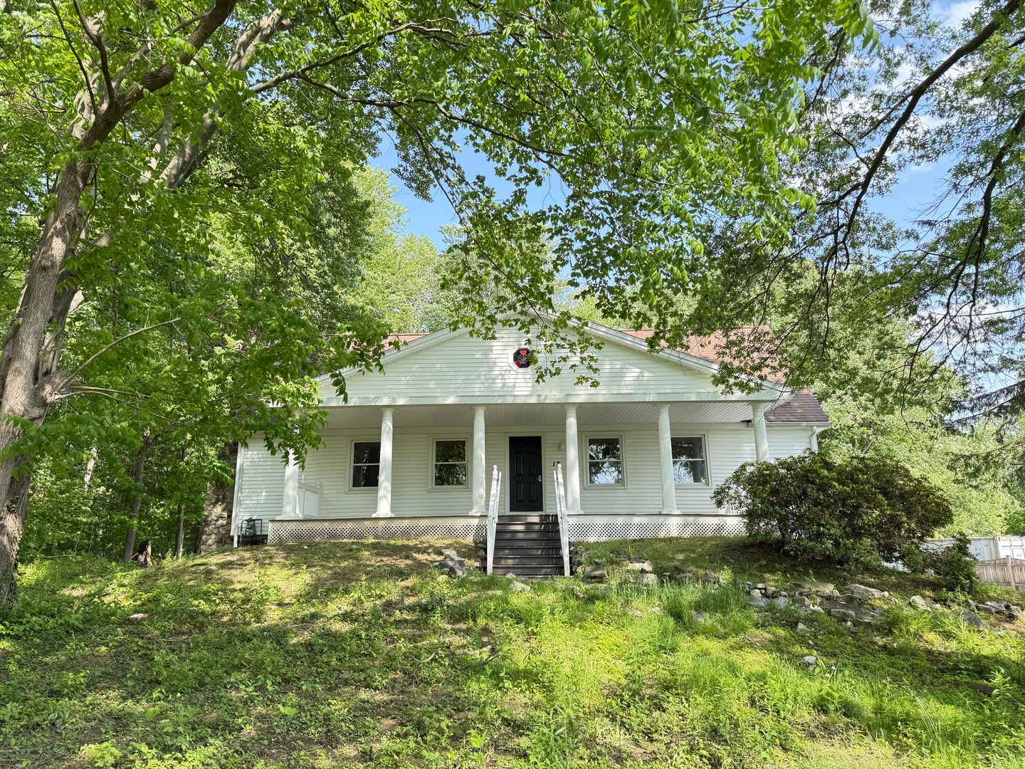 Renovated 6 Bedroom House In Hadley Perfect For Groups – photo 1 of 121