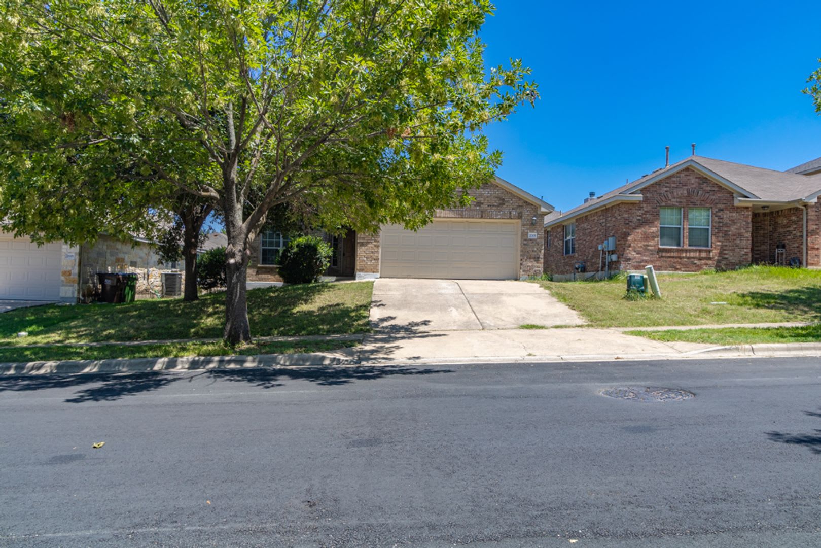 2005 Rachel Ln Round Rock Tx 78664 – photo 1 of 225