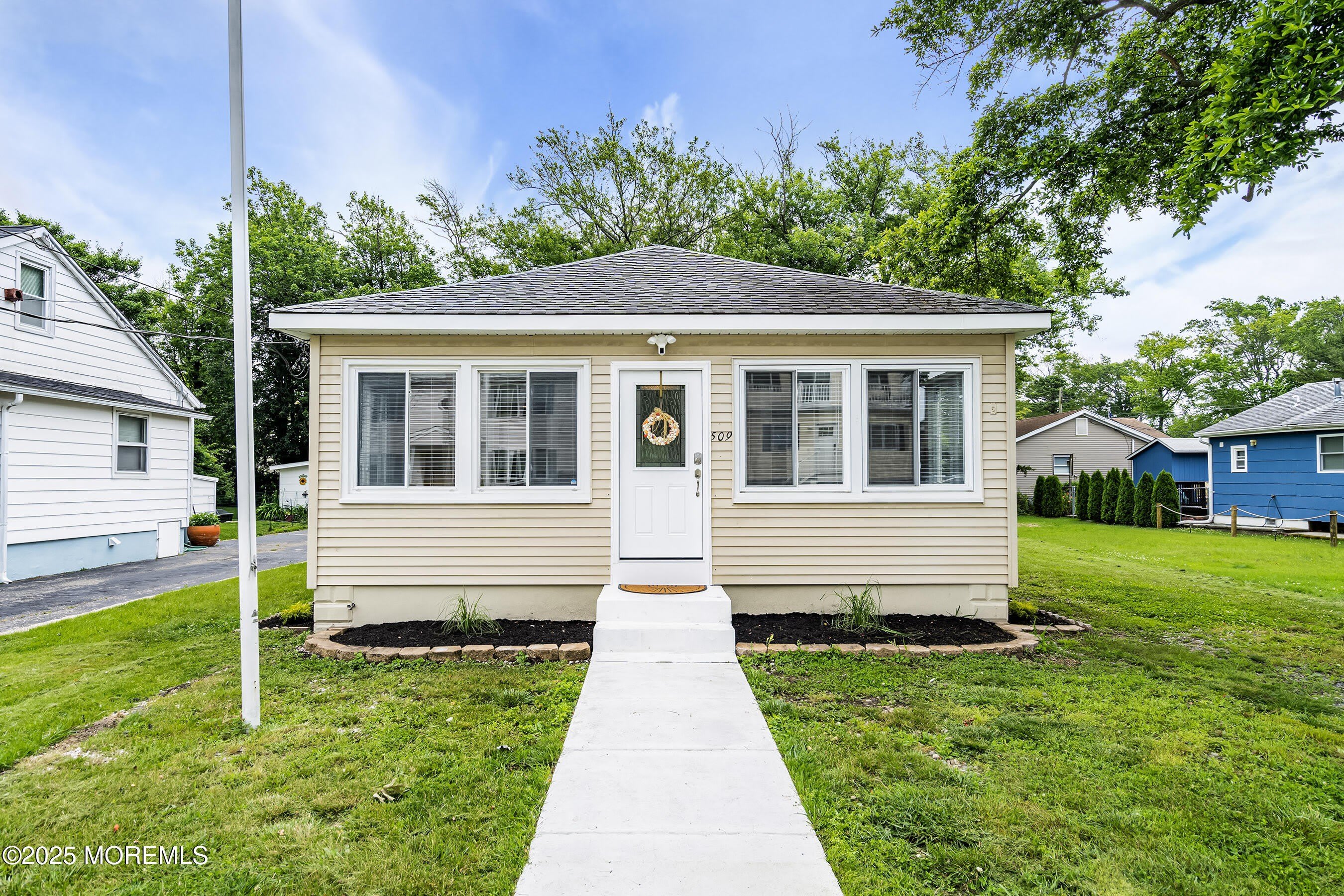 509 Monmouth Avenue – photo 1 of 36