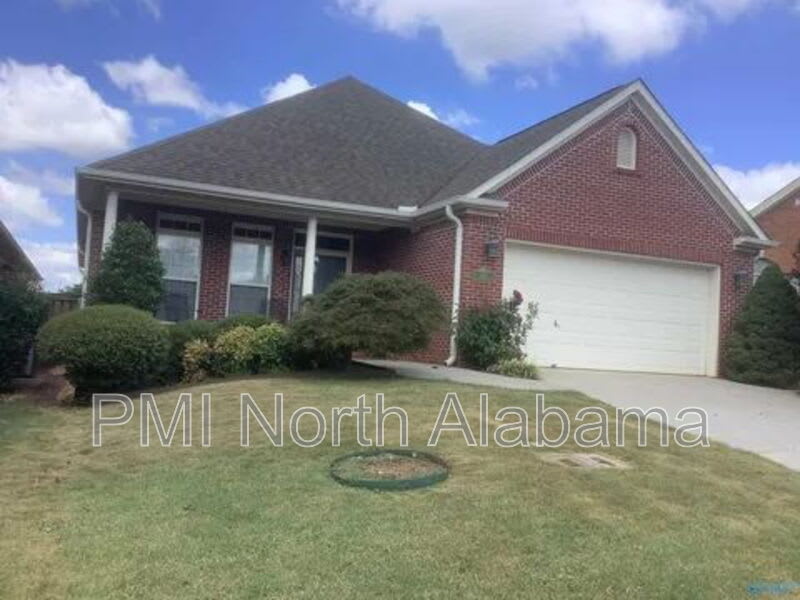 134 Canterbury Drive – photo 1