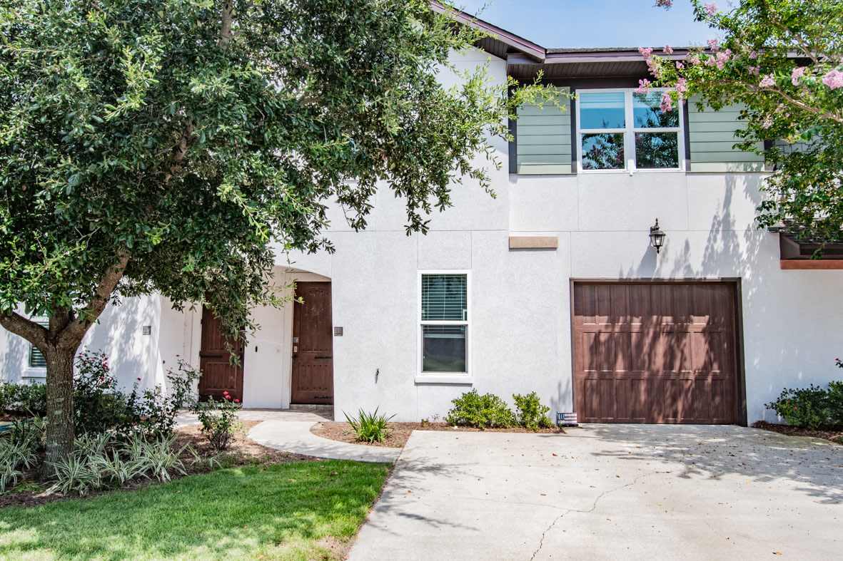 995 Airport Road – photo 1