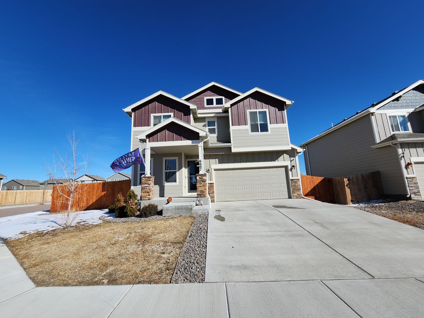 4 Bed 3 Bath in Lorson Ranch!! – photo 1