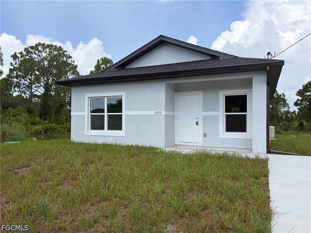 1092 Norton Avenue S – photo 1