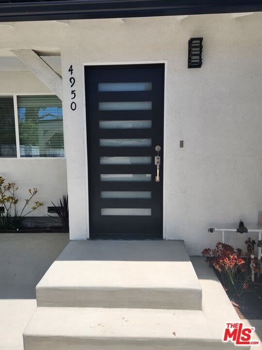 4950 Topanga Canyon Blvd – photo 1
