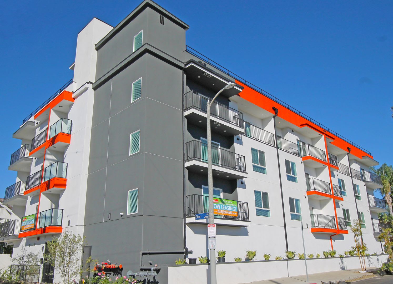 6904 Eton Ave. – photo 1