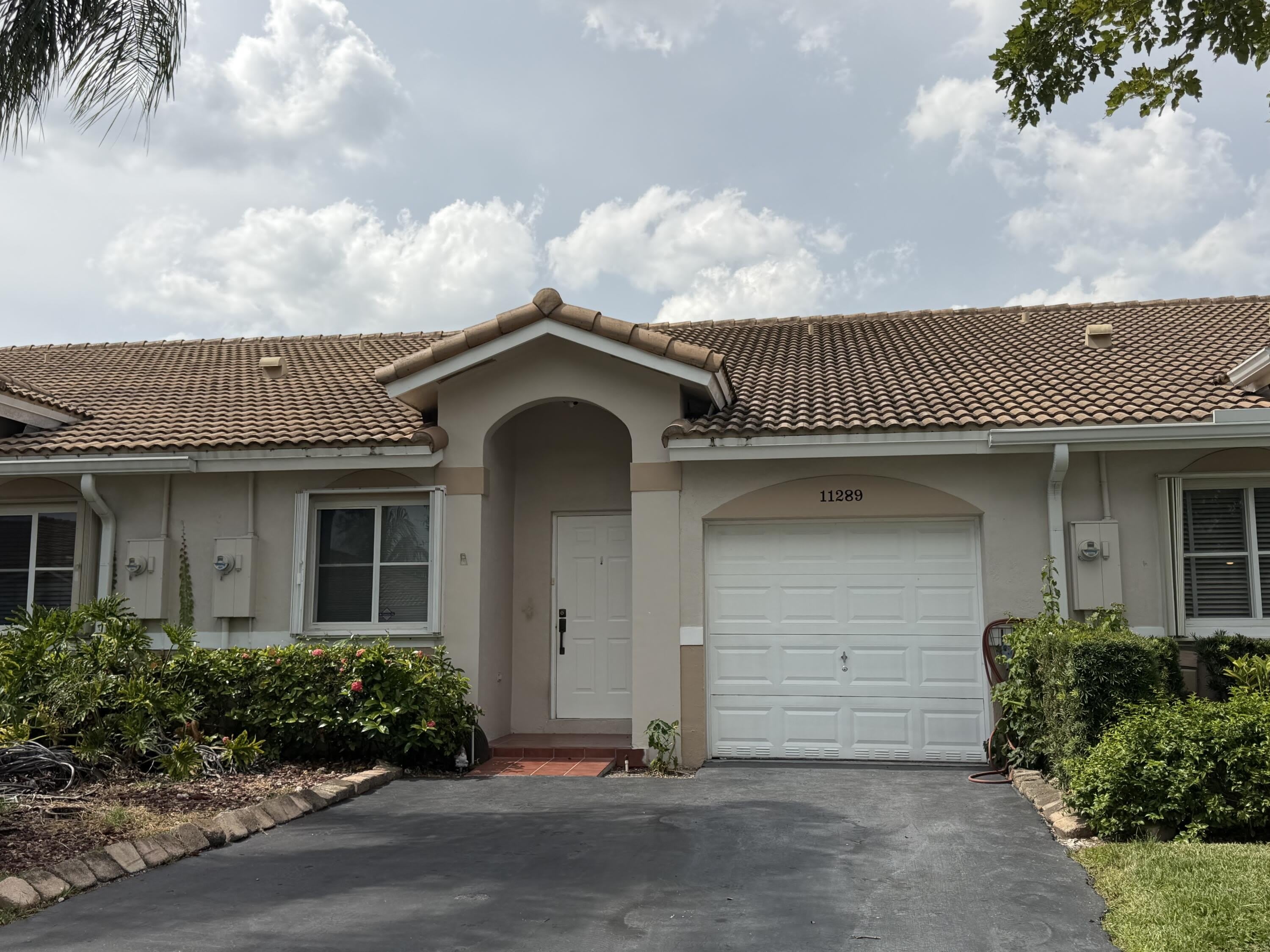 11289 SW 18th Court – photo 1