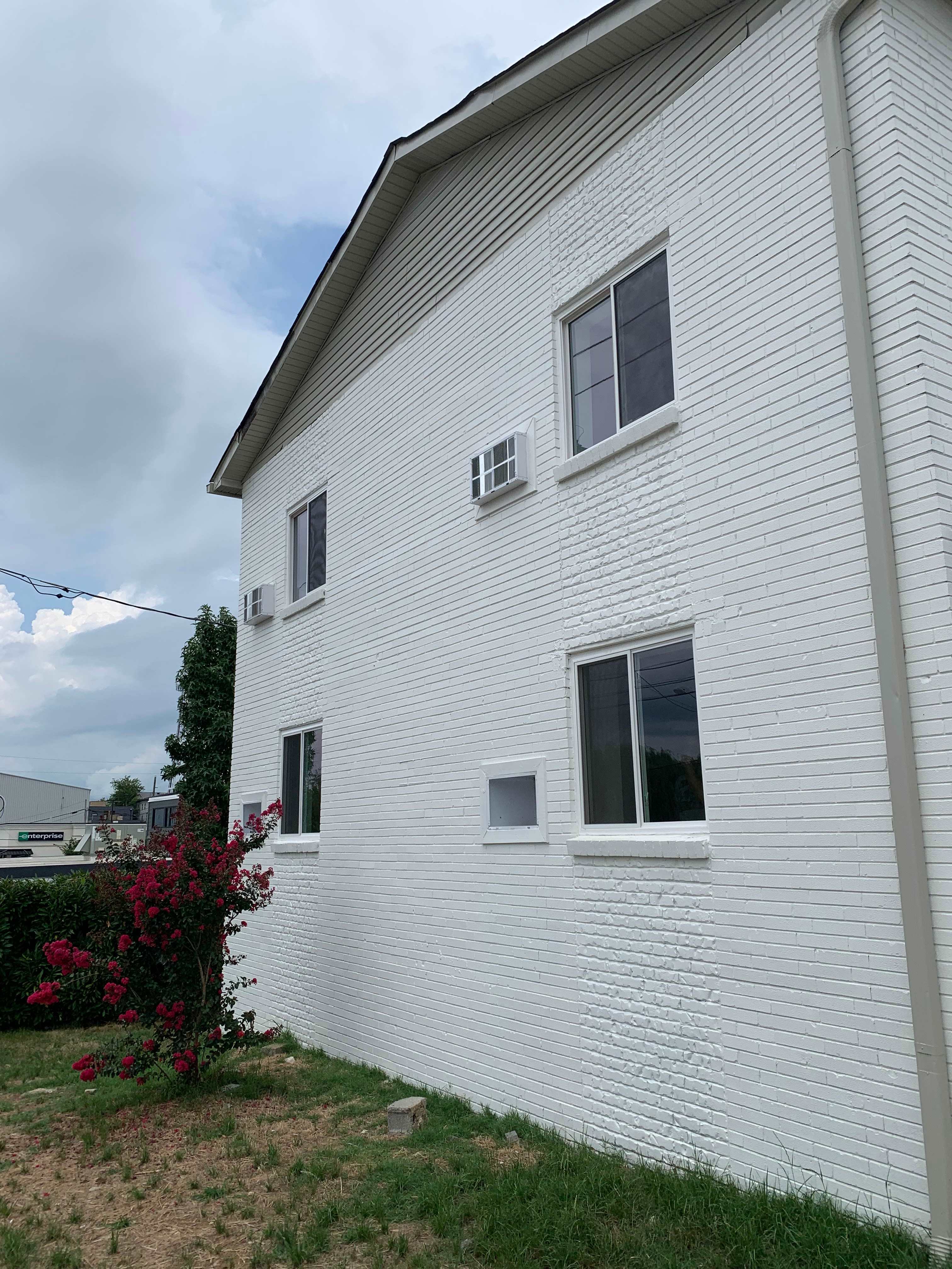 3320 Charlotte Ave – photo 1