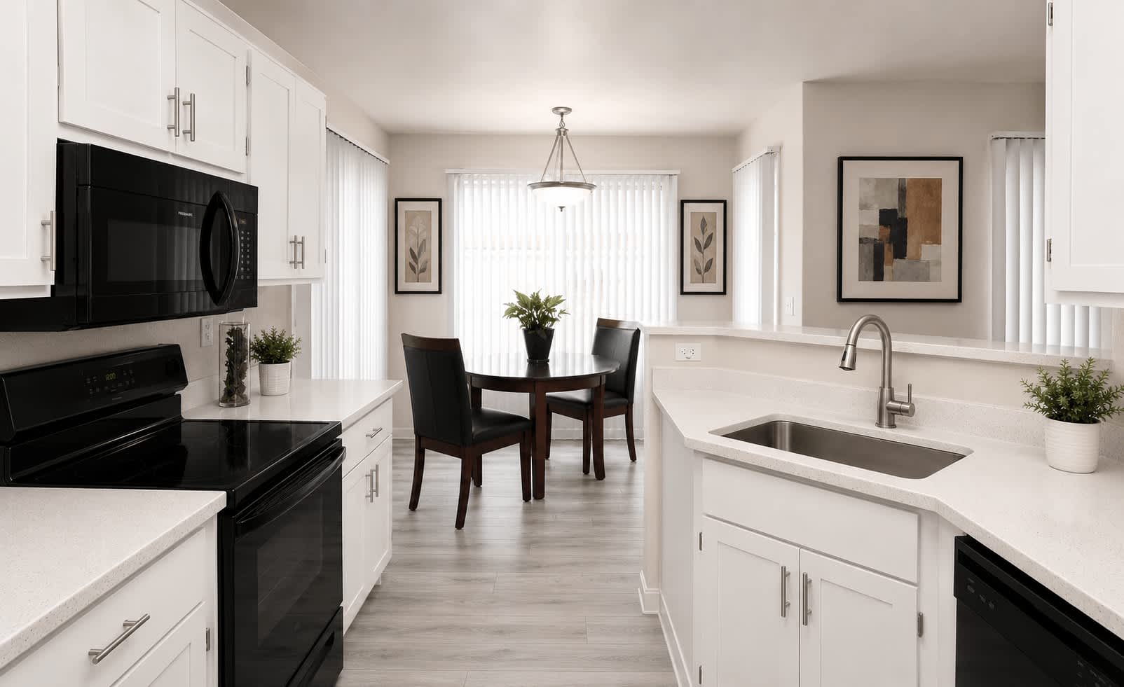 Cortina Apartments – photo 1