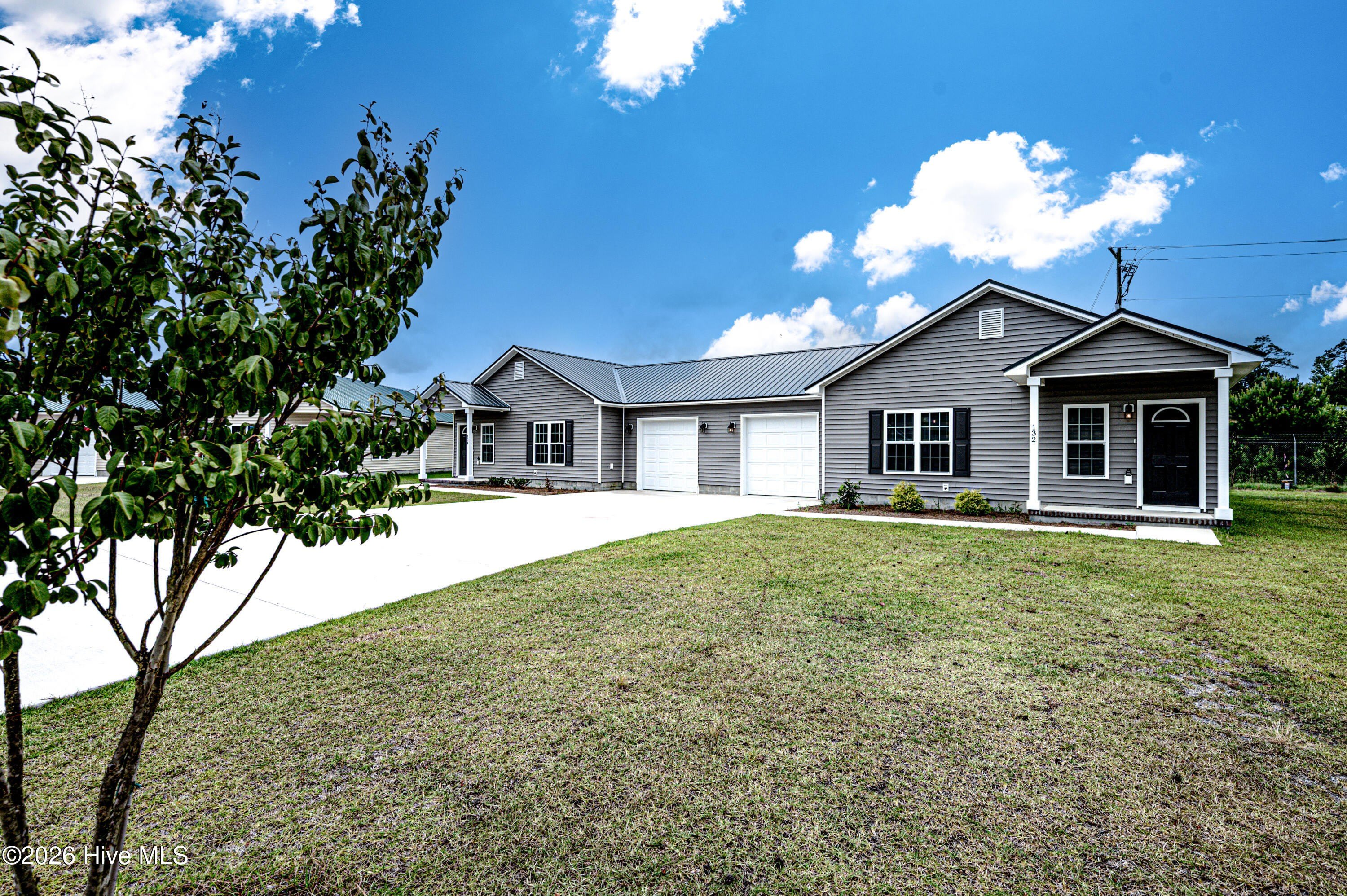 132 Macdonald Boulevard – photo 1