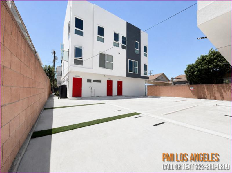 1258 Leighton Avenue – photo 1