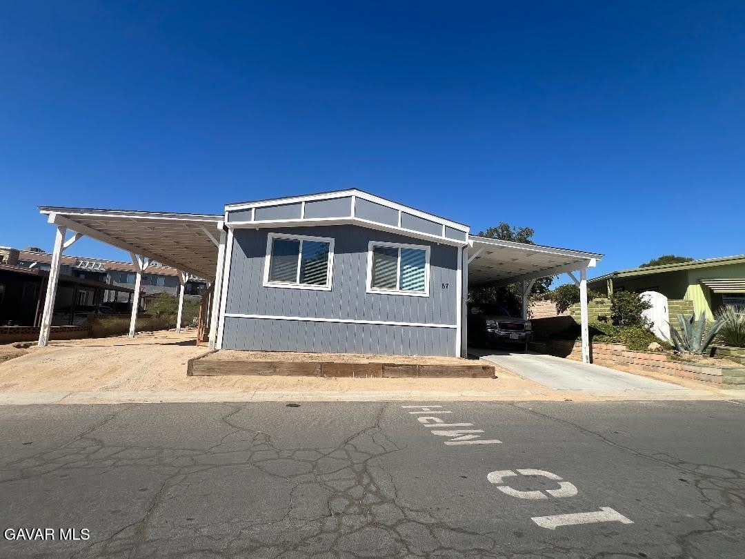 3300 W 15Th Street – photo 1 of 23