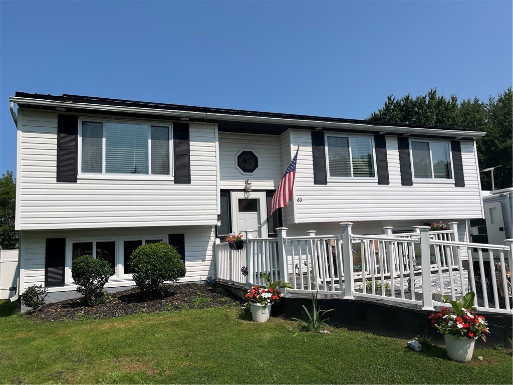 20 Barringer Drive – photo 1 of 11