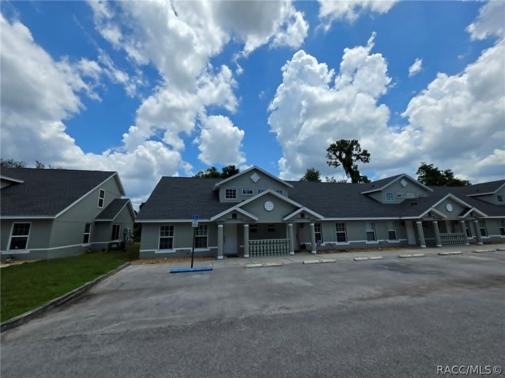835 N Rembrandt Way – photo 1