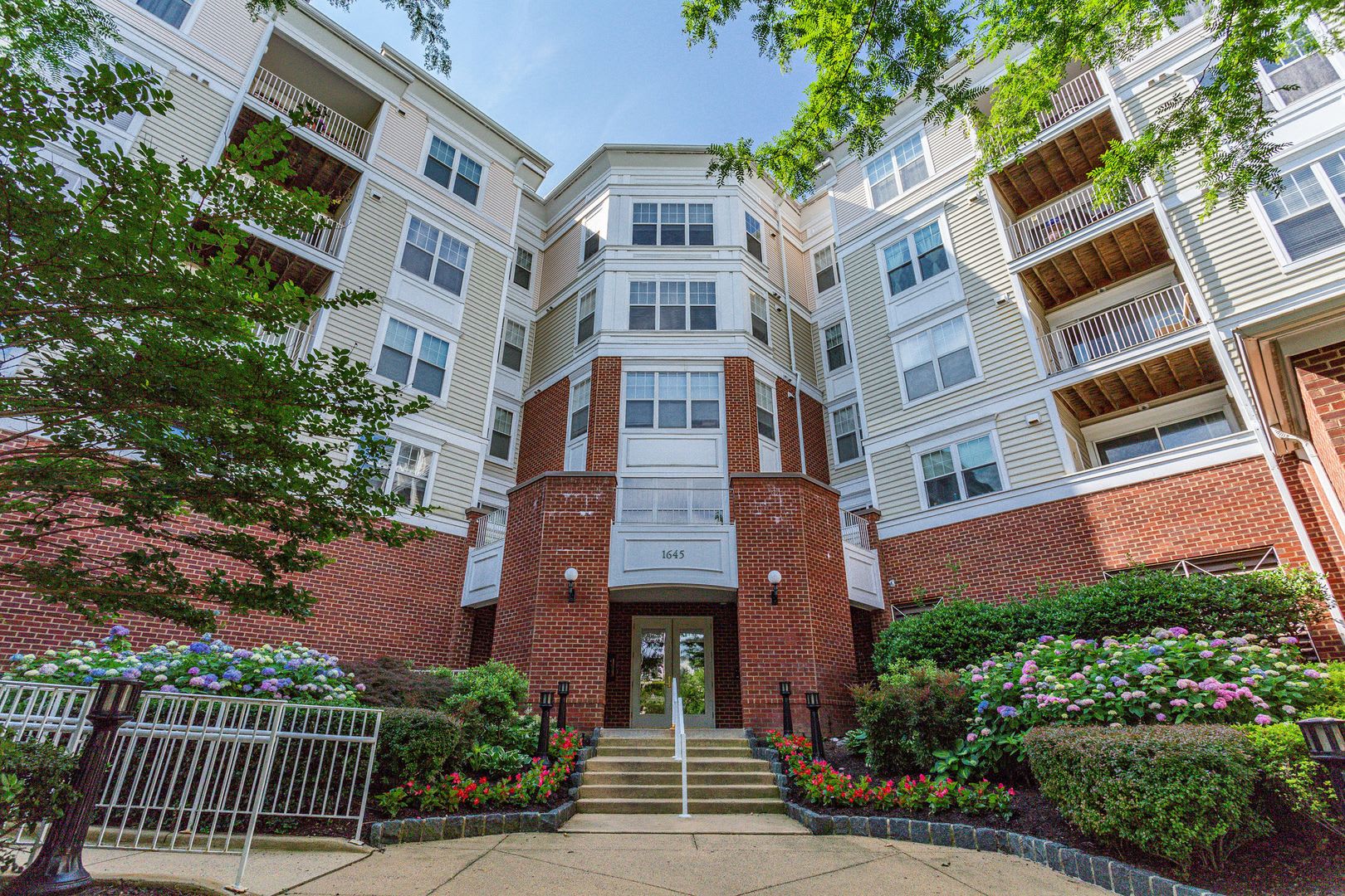 Ideally Located Near The Metro And Tysons Galleria Offering Premier Access To Shopping Dining And Transit – photo 1