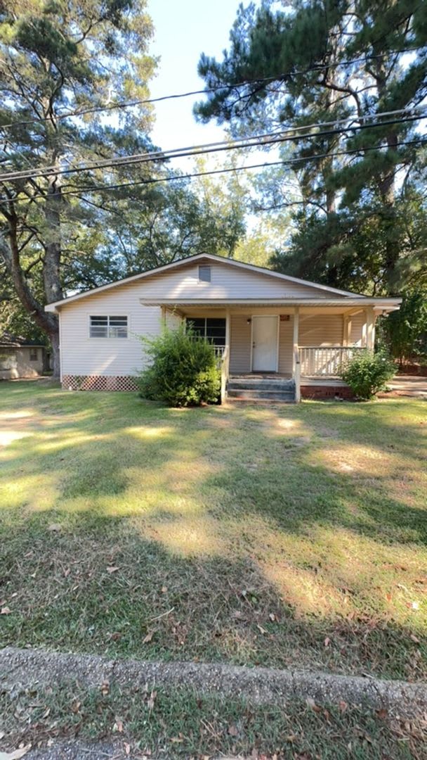 593 Perdue Place Greenville – photo 1 of 28