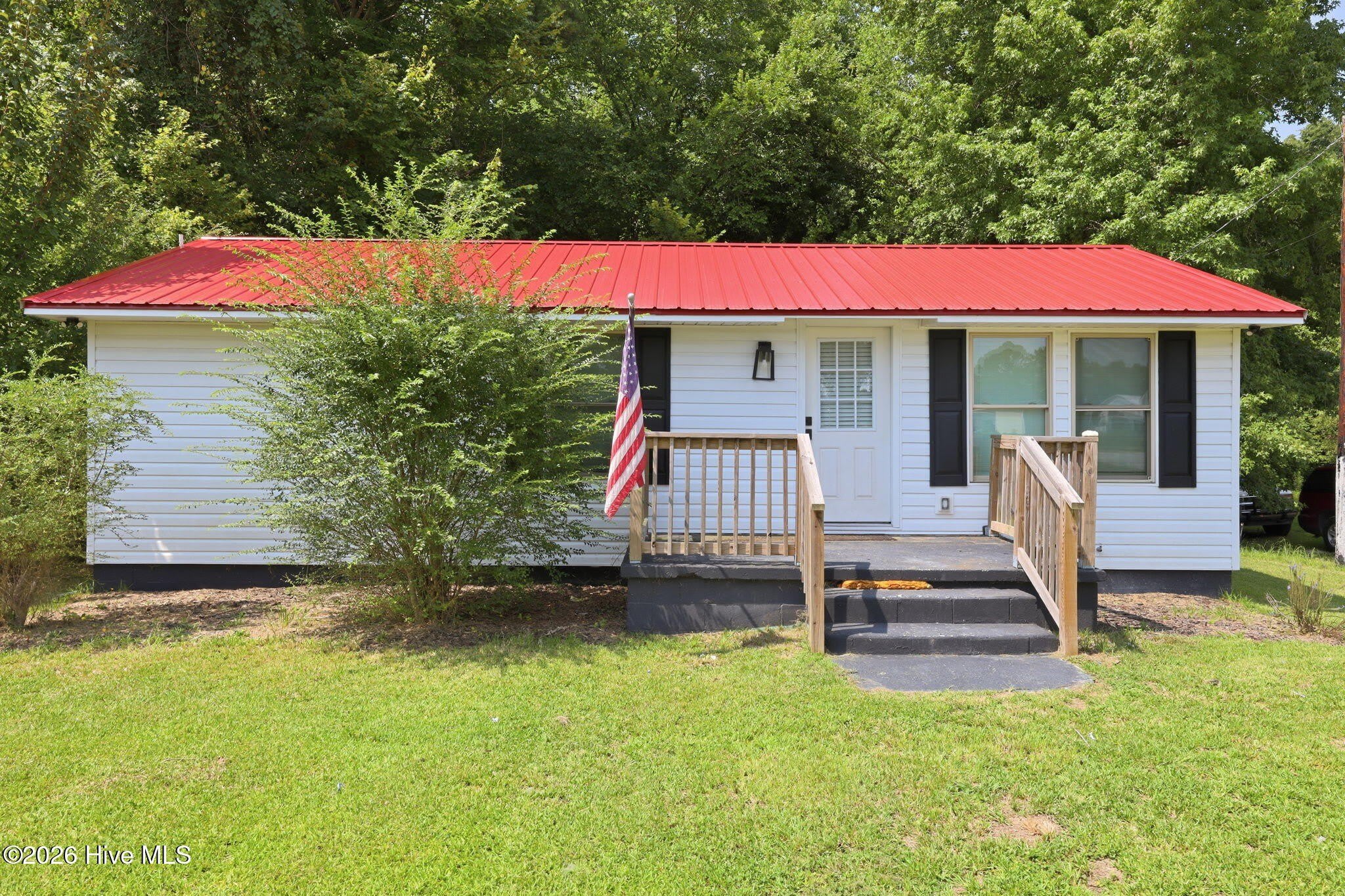 3065 W Nc 55 Highway – photo 1 of 257