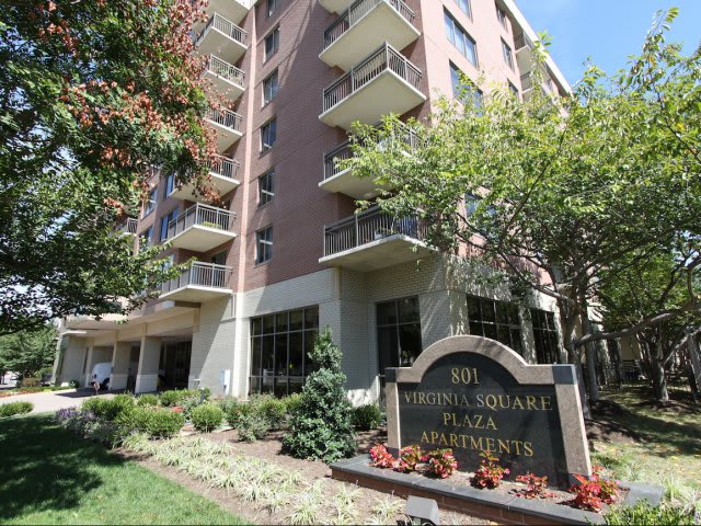 Virginia Square Plaza – photo 1