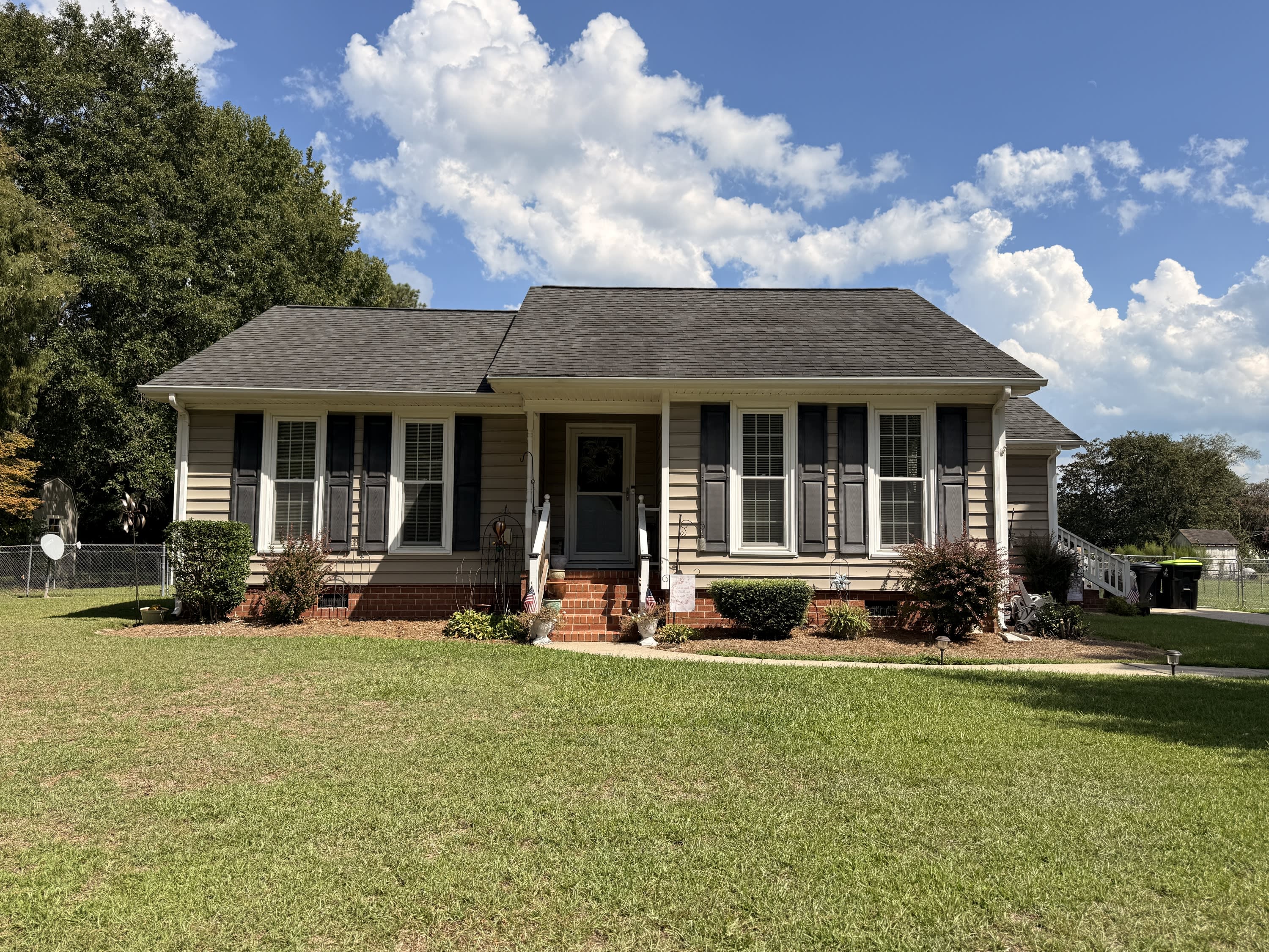 2029 Bugle Drive – photo 1 of 141