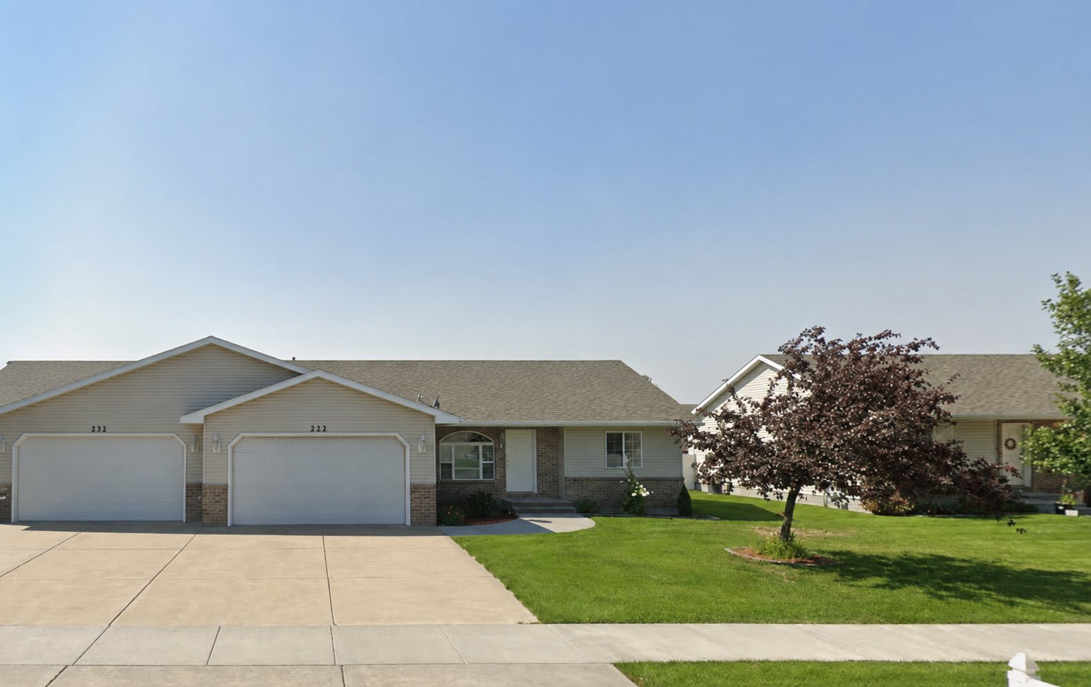 222 Robison Dr
