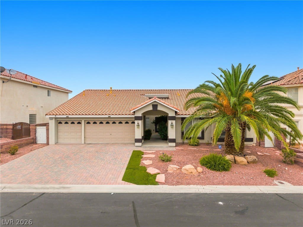 6540 Gossamer Fog Avenue – photo 1