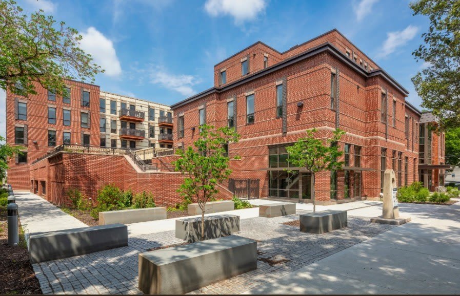 Library Place – photo 1