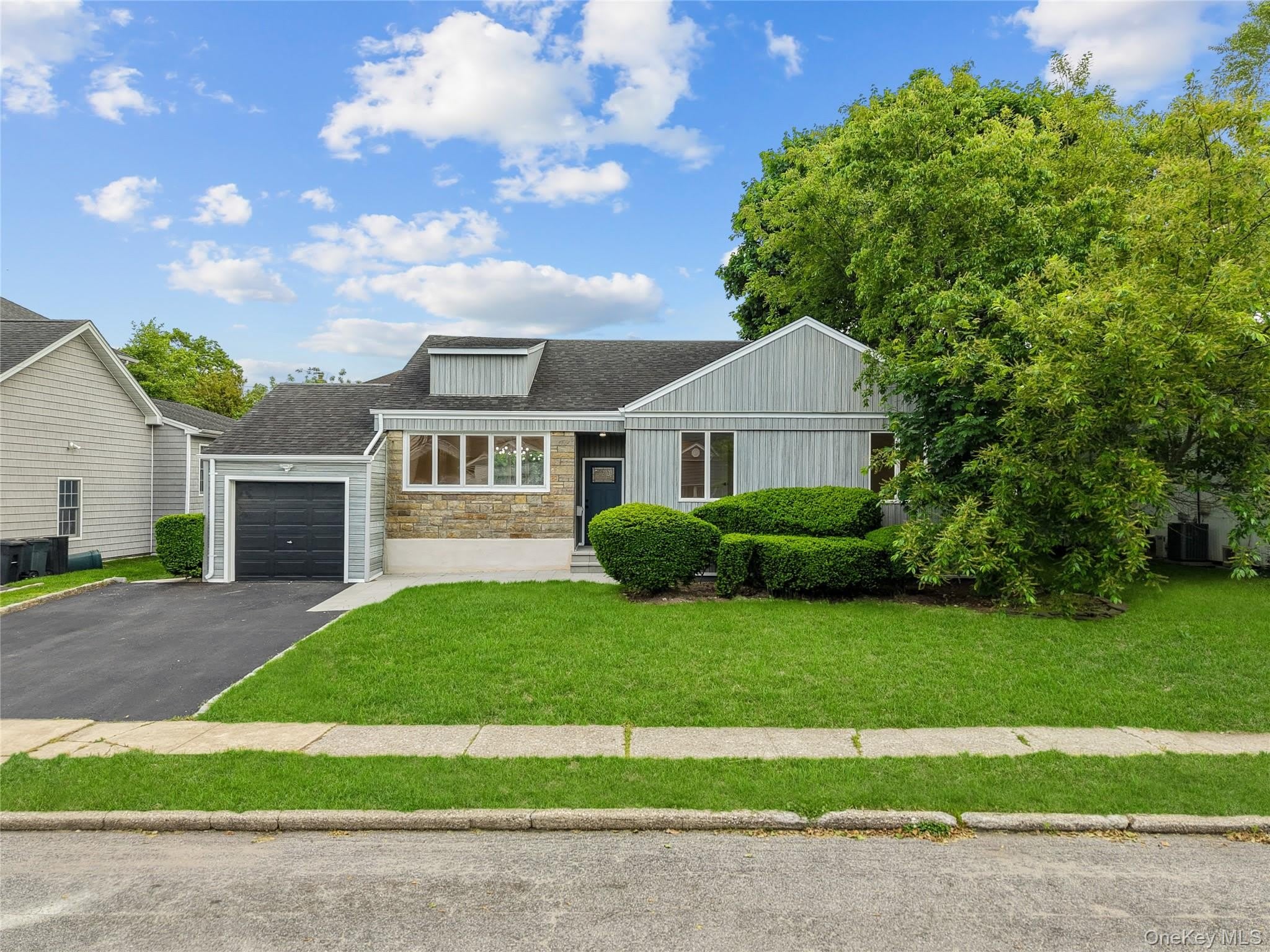 31 Cail Drive – photo 1 of 48