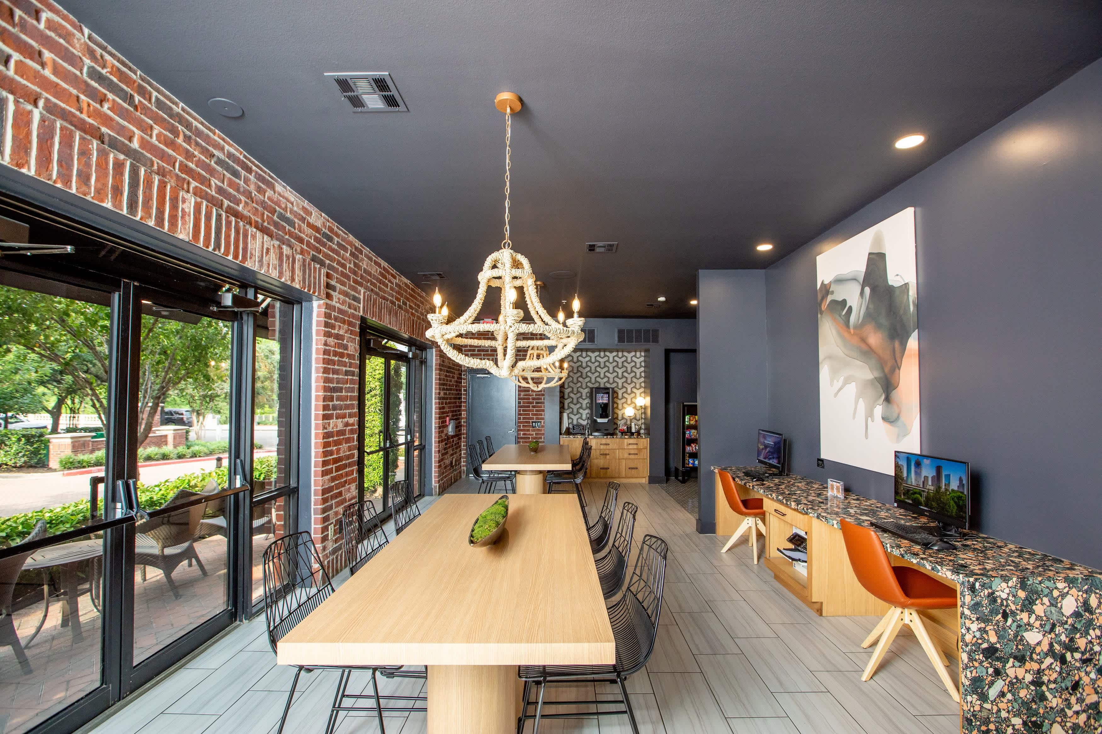 Sabine Street Lofts – photo 1