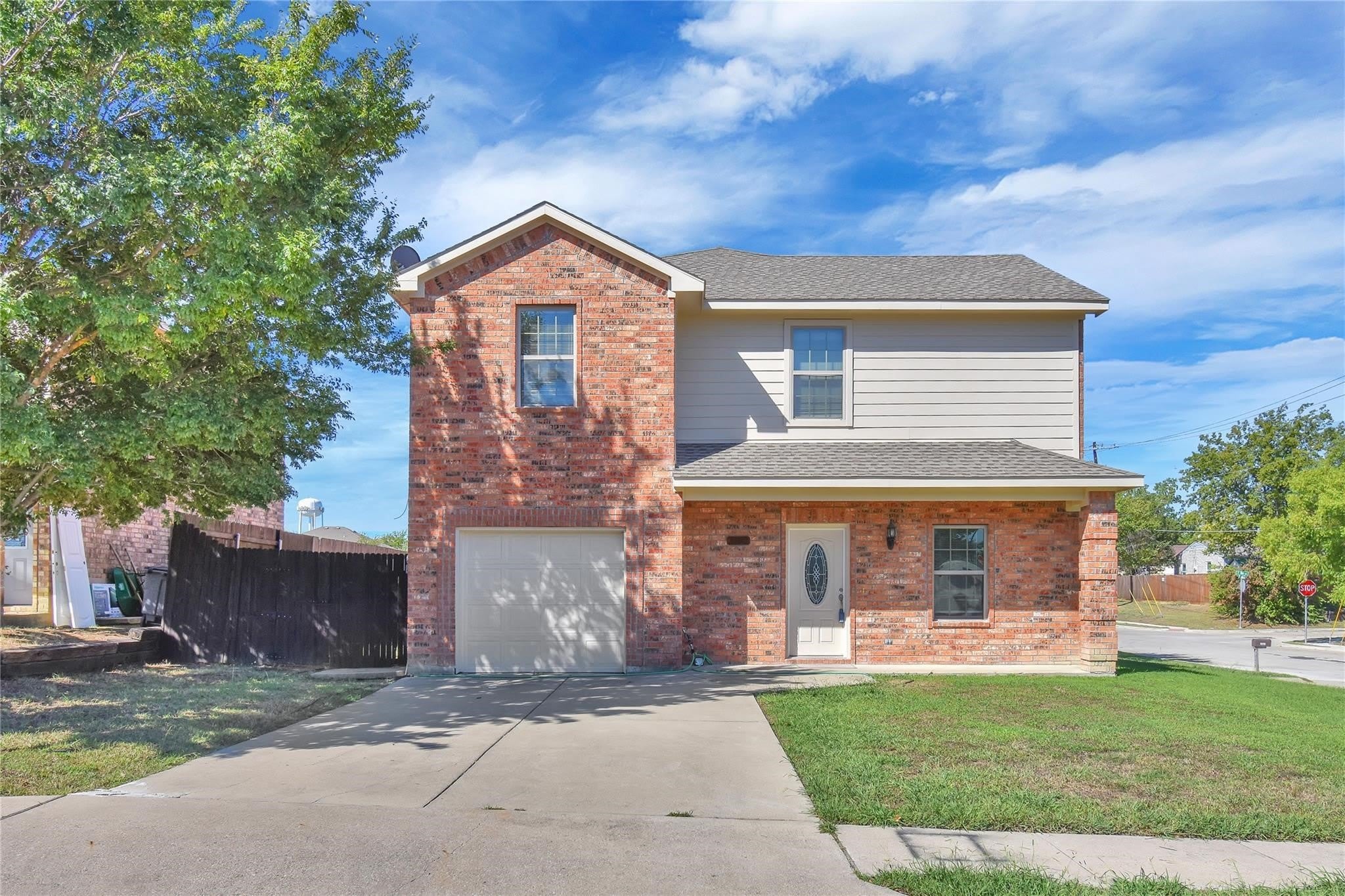 1102 Parkway Trail – photo 1