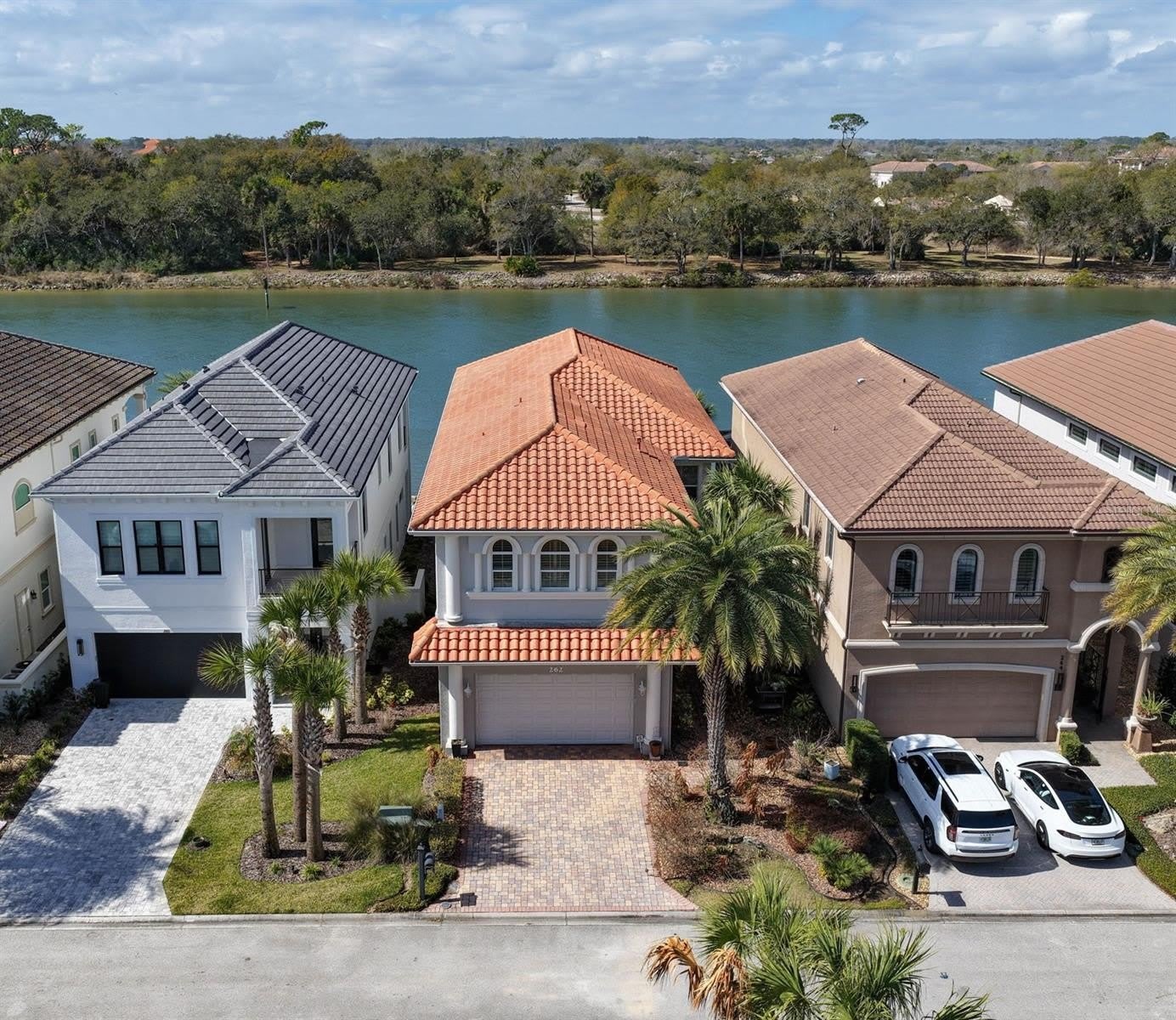 262 YACHT HARBOR Drive – photo 1