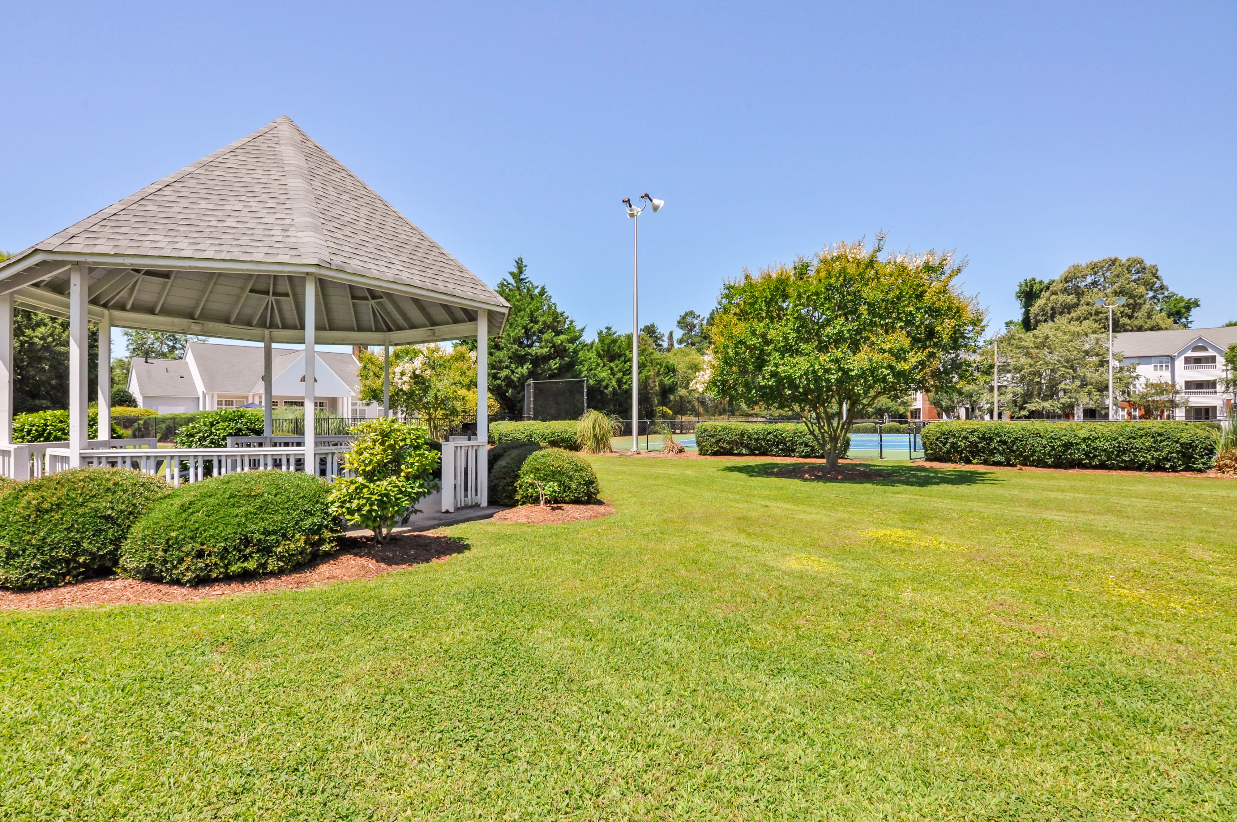 Treybrooke Apartments – photo 1