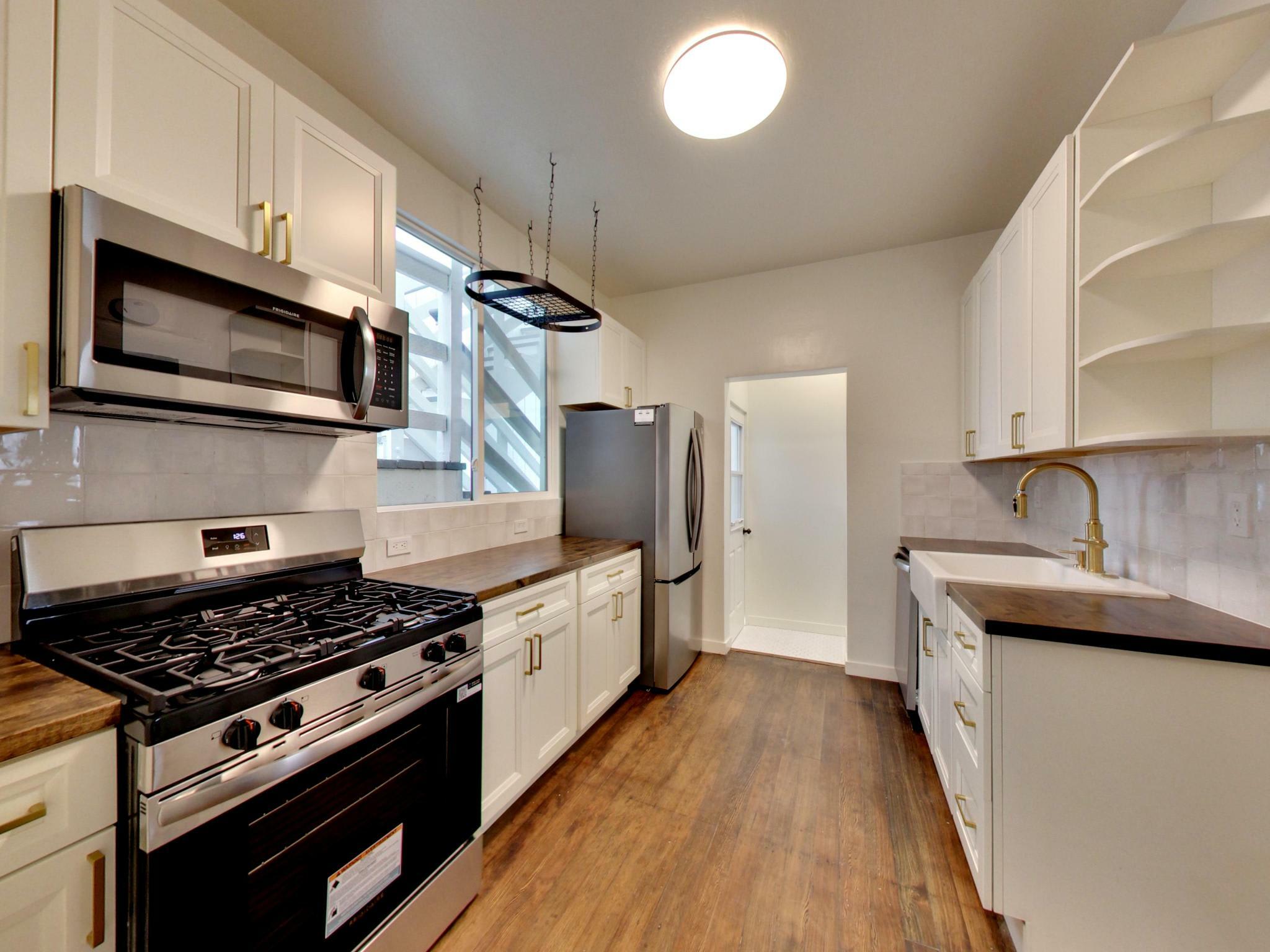 728 Page Street – photo 1