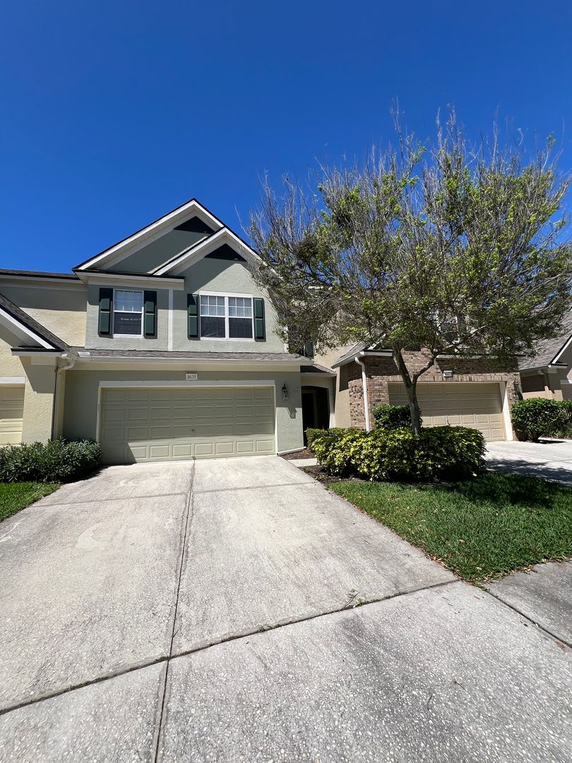 Rent INCLUDES Water, Cable & Internet – photo 1