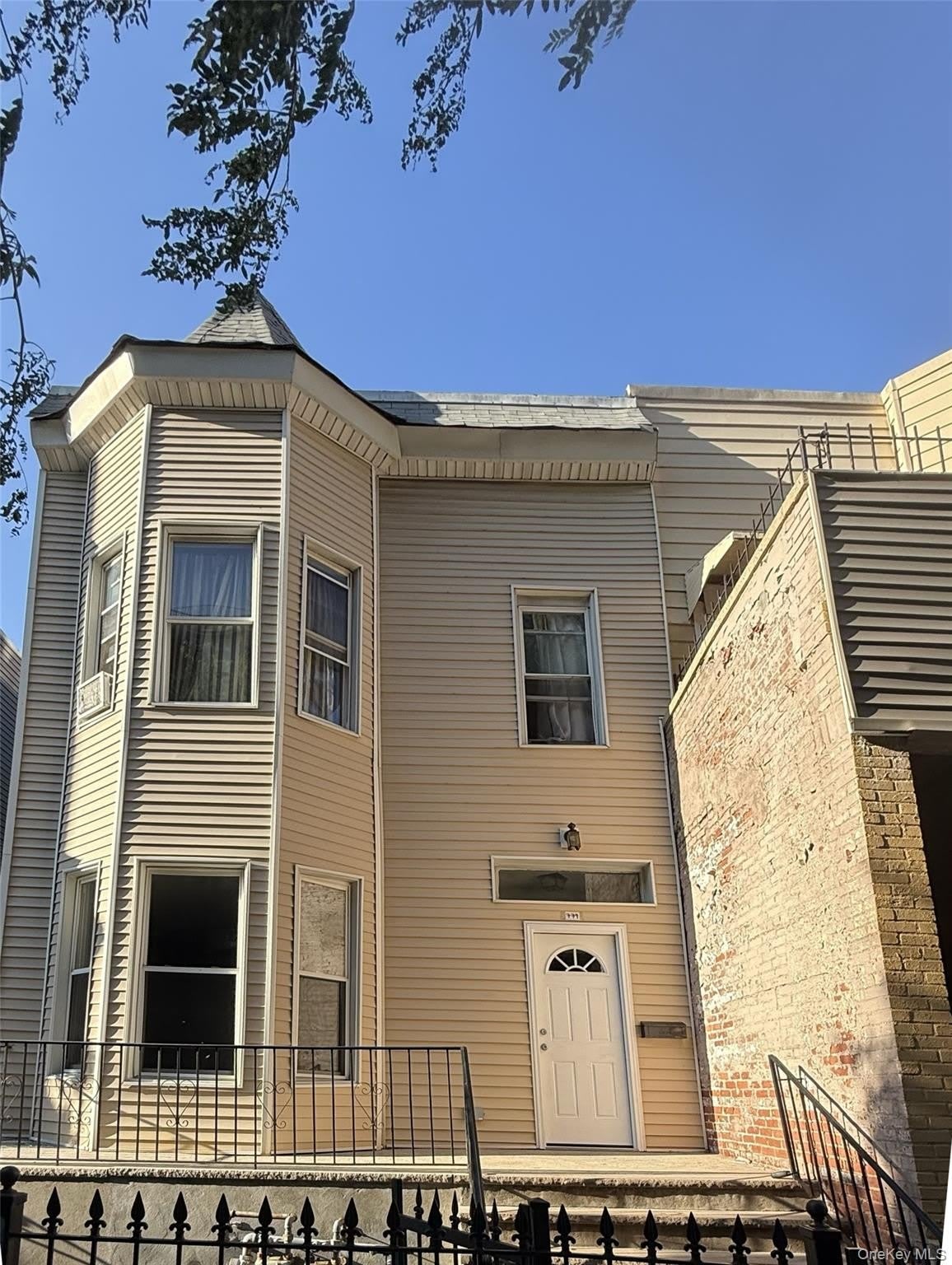 779 E 183Rd Street – photo 1