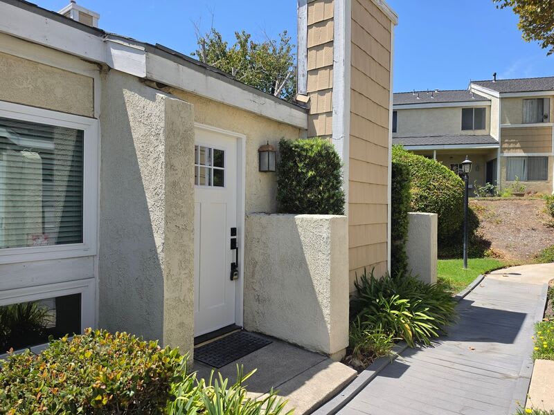 3340 East Collins Avenue – photo 1