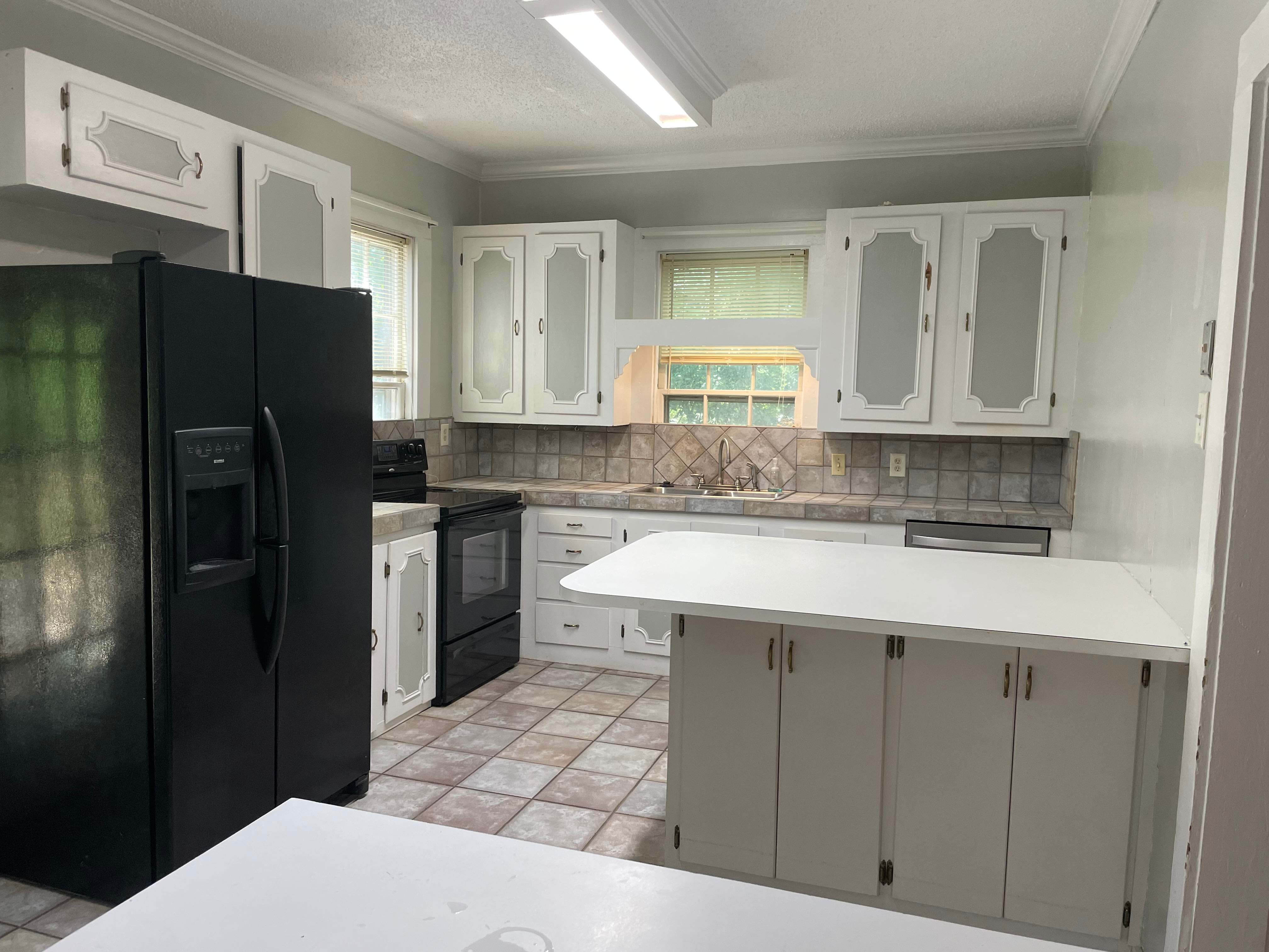 6534 Belwood Drive West – photo 1 of 264