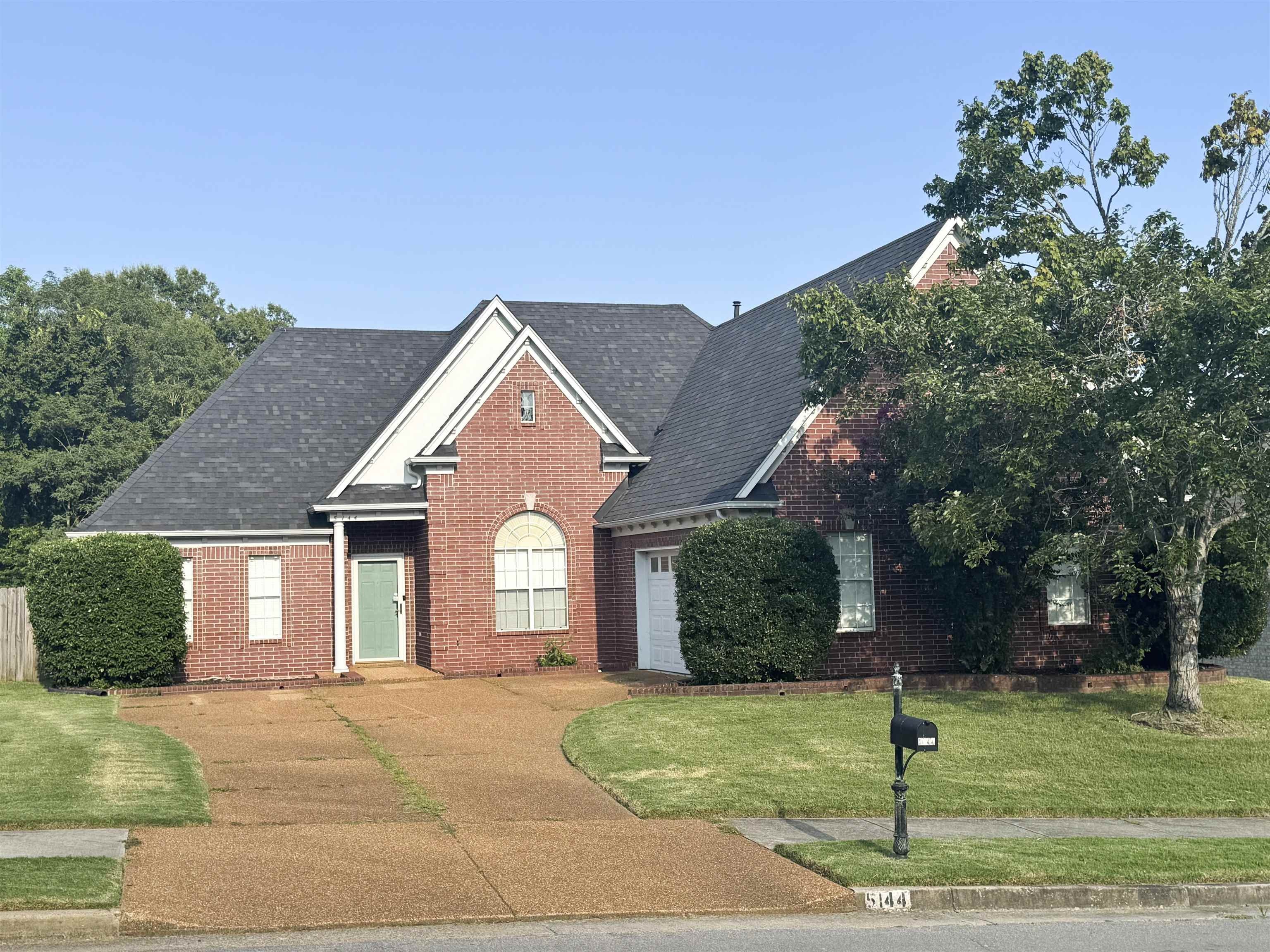 5144 Jon Oak Dr – photo 1 of 50
