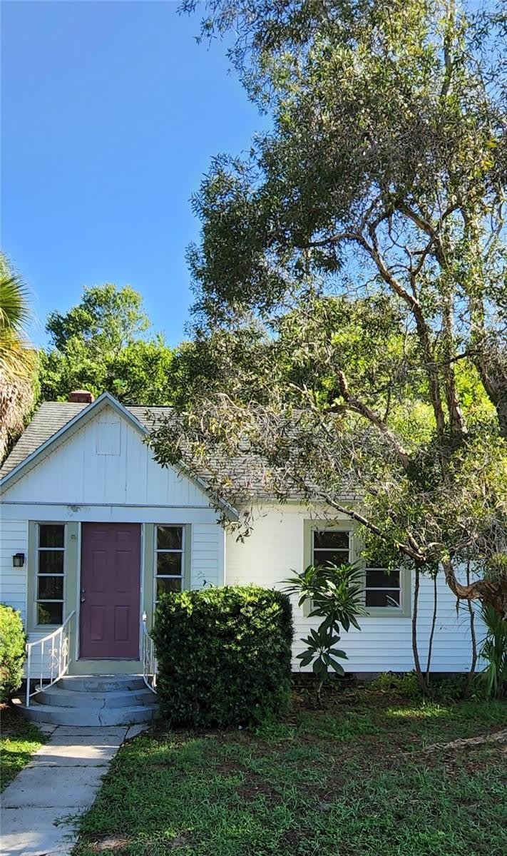 2919 Dartmouth Avenue N – photo 1