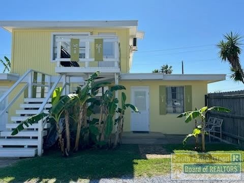202 N Yturria St. – photo 1 of 7
