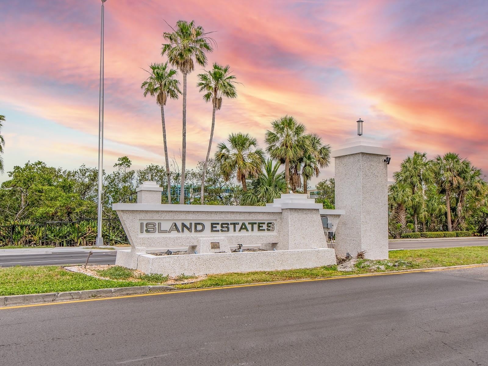 105 ISLAND Way – photo 1