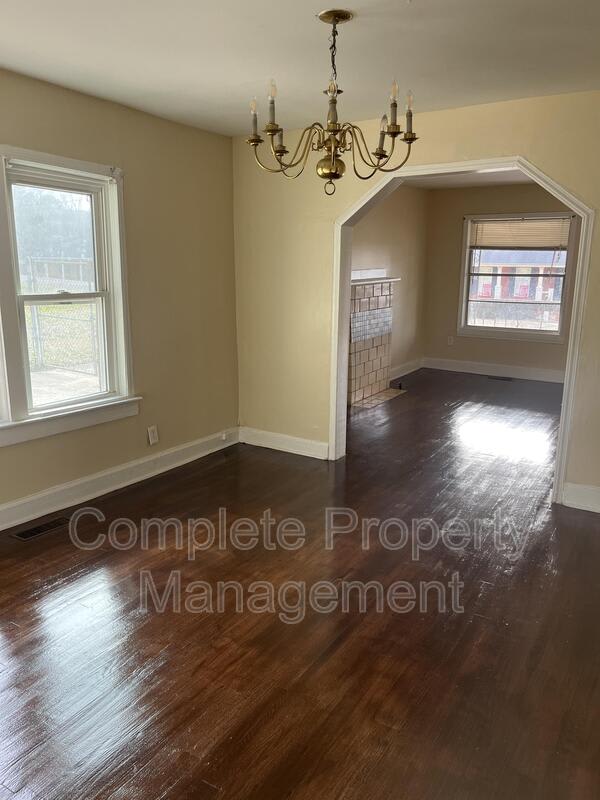 2324 Treadwell Road – photo 1 of 11
