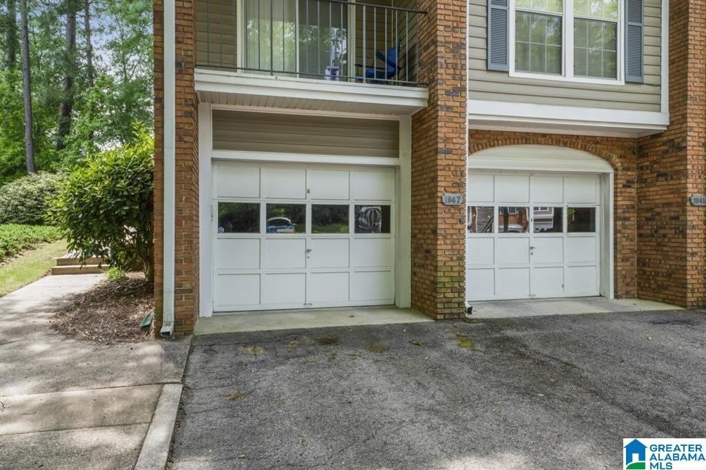 1947 WATERFORD PLACE – photo 1